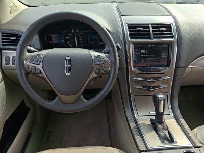 2015 Lincoln MKX Base