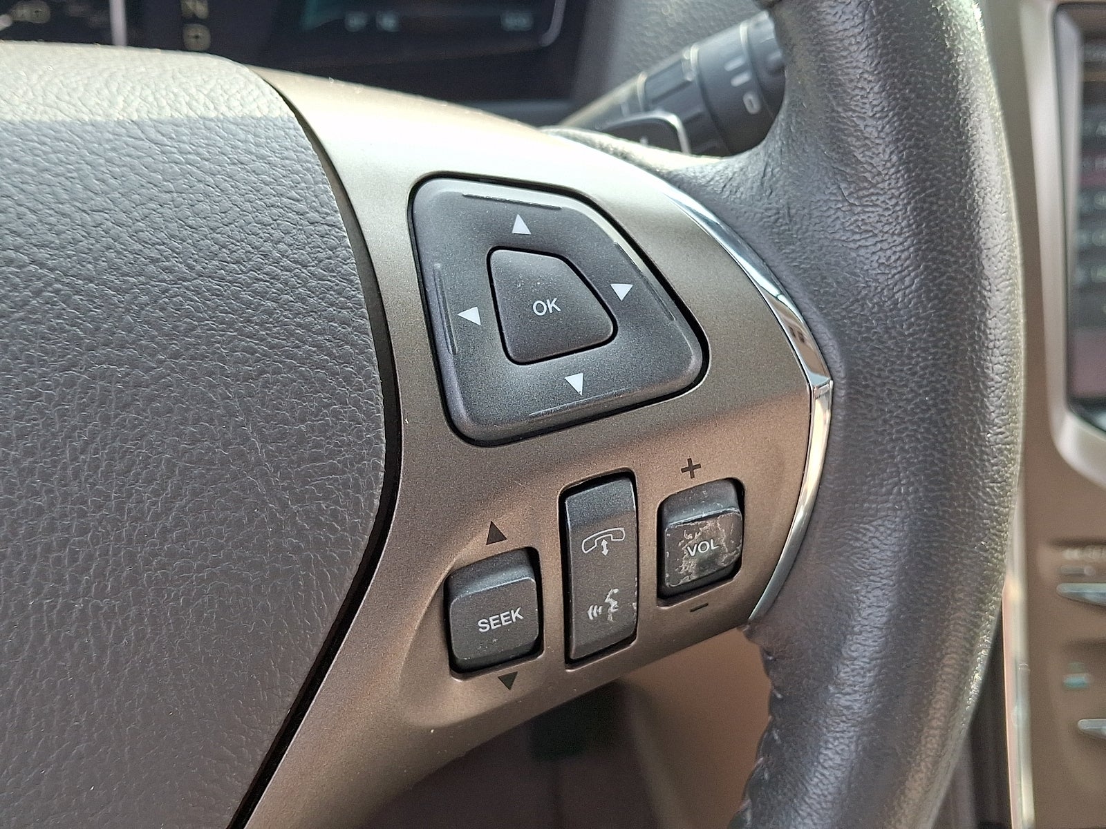 2015 Lincoln MKX Base