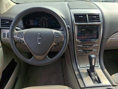 2015 Lincoln MKX Base