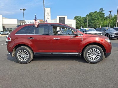 2015 Lincoln MKX Base