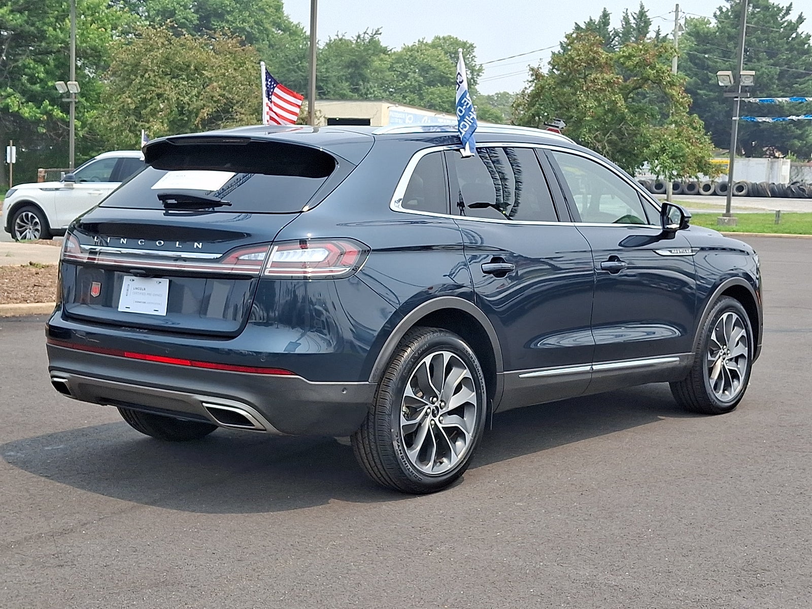 2022 Lincoln Nautilus Reserve