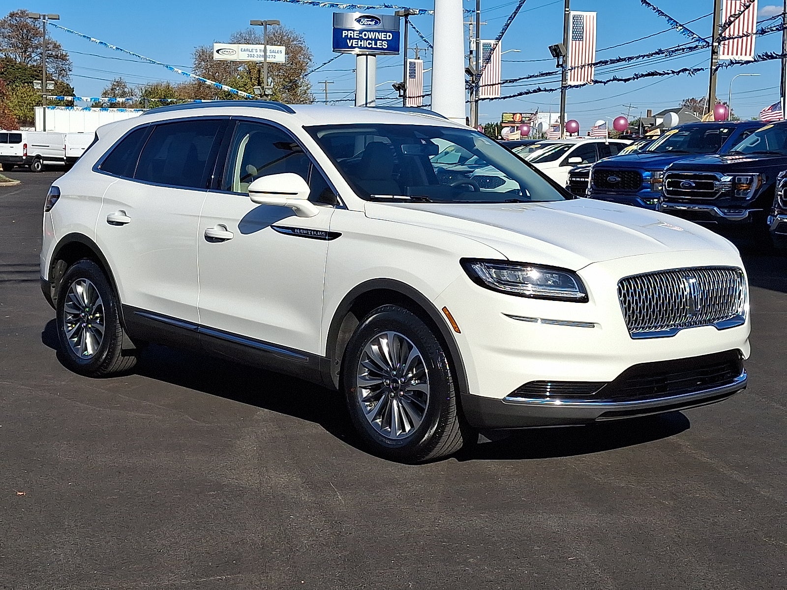 2022 Lincoln Nautilus Standard