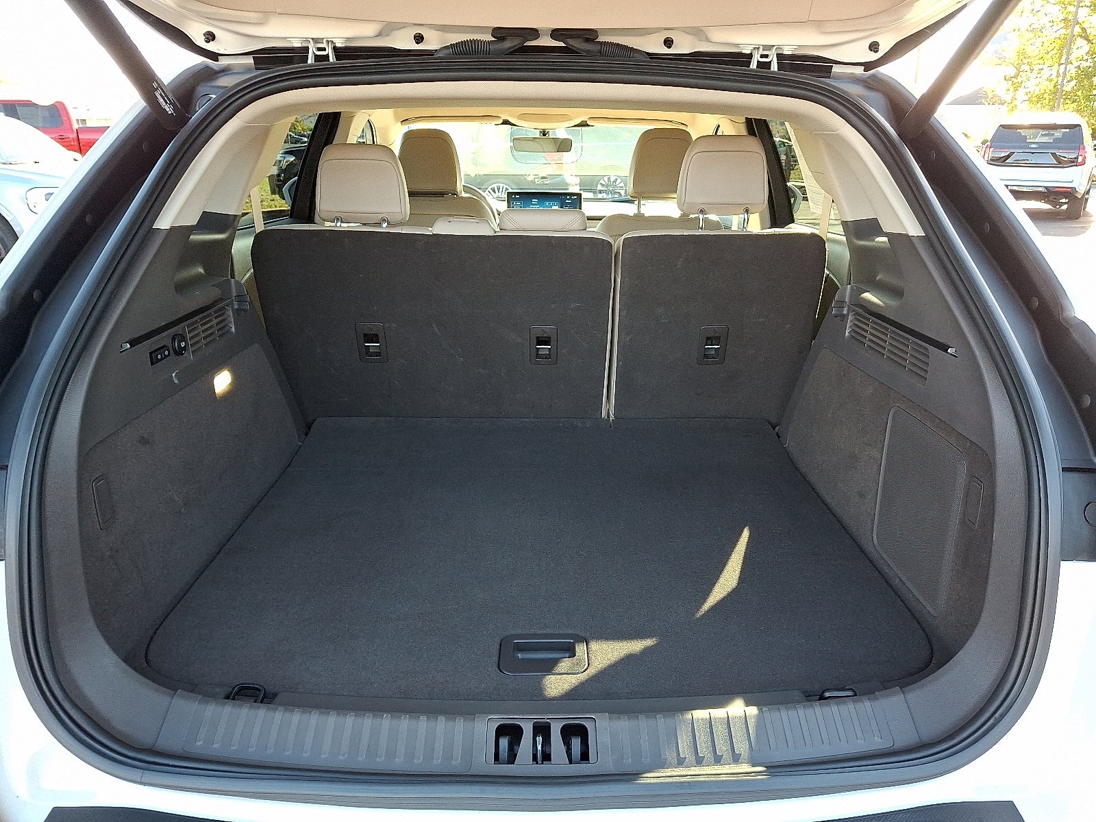 2022 Lincoln Nautilus Standard