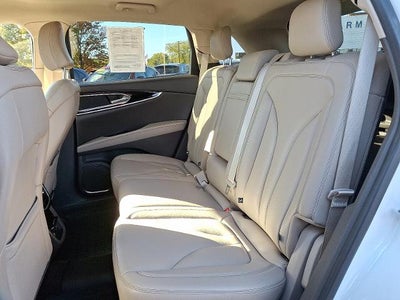 2022 Lincoln Nautilus Standard