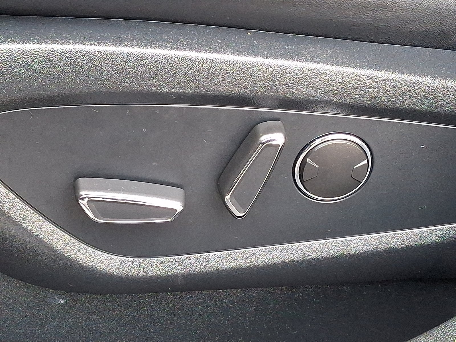 2021 Lincoln Nautilus Standard