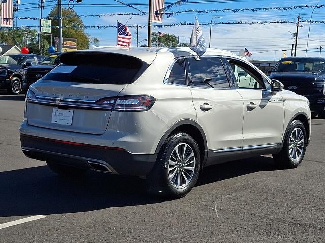 2023 Lincoln Nautilus Standard