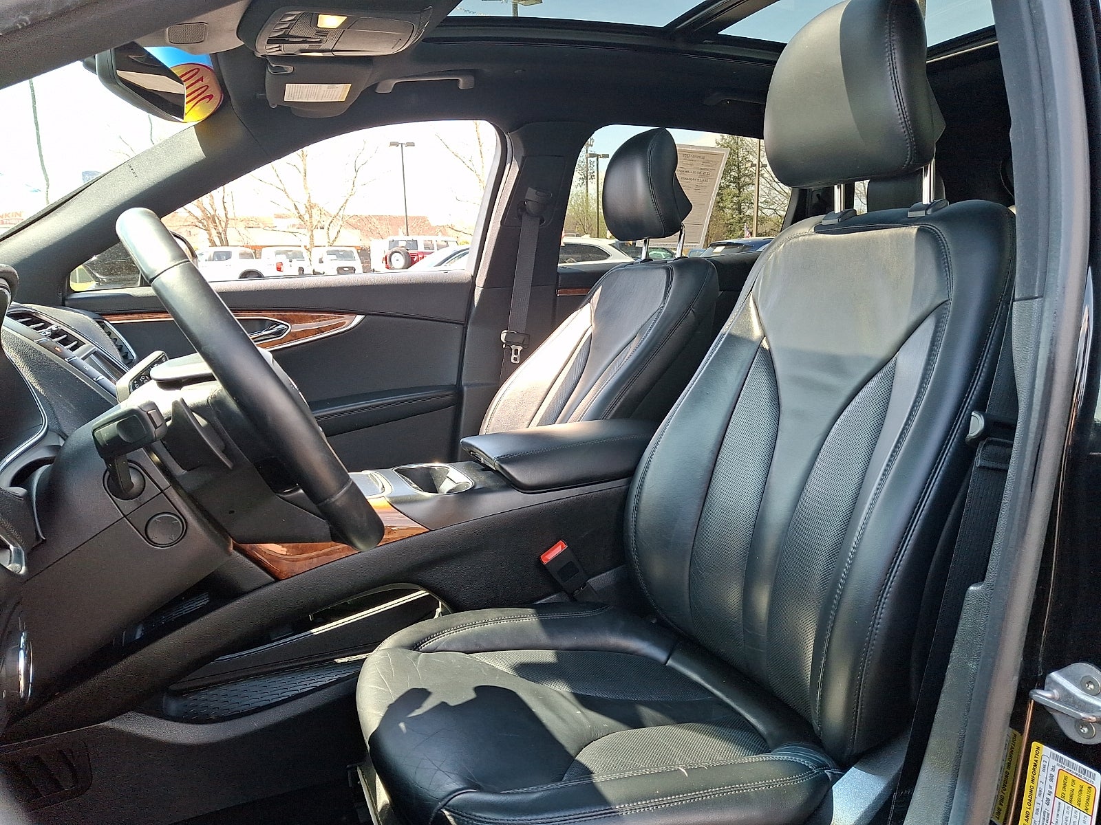 2019 Lincoln Nautilus Select