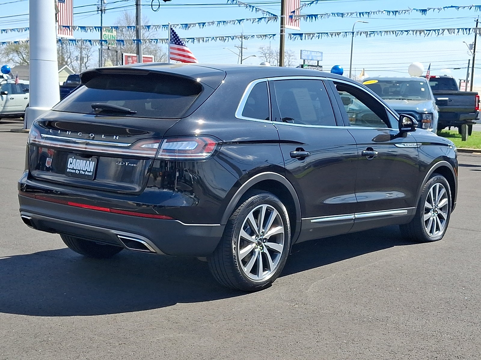 2019 Lincoln Nautilus Select