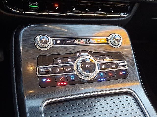 2021 Lincoln Nautilus Reserve