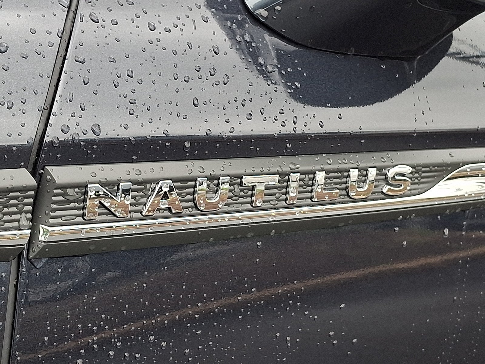 2022 Lincoln Nautilus Reserve