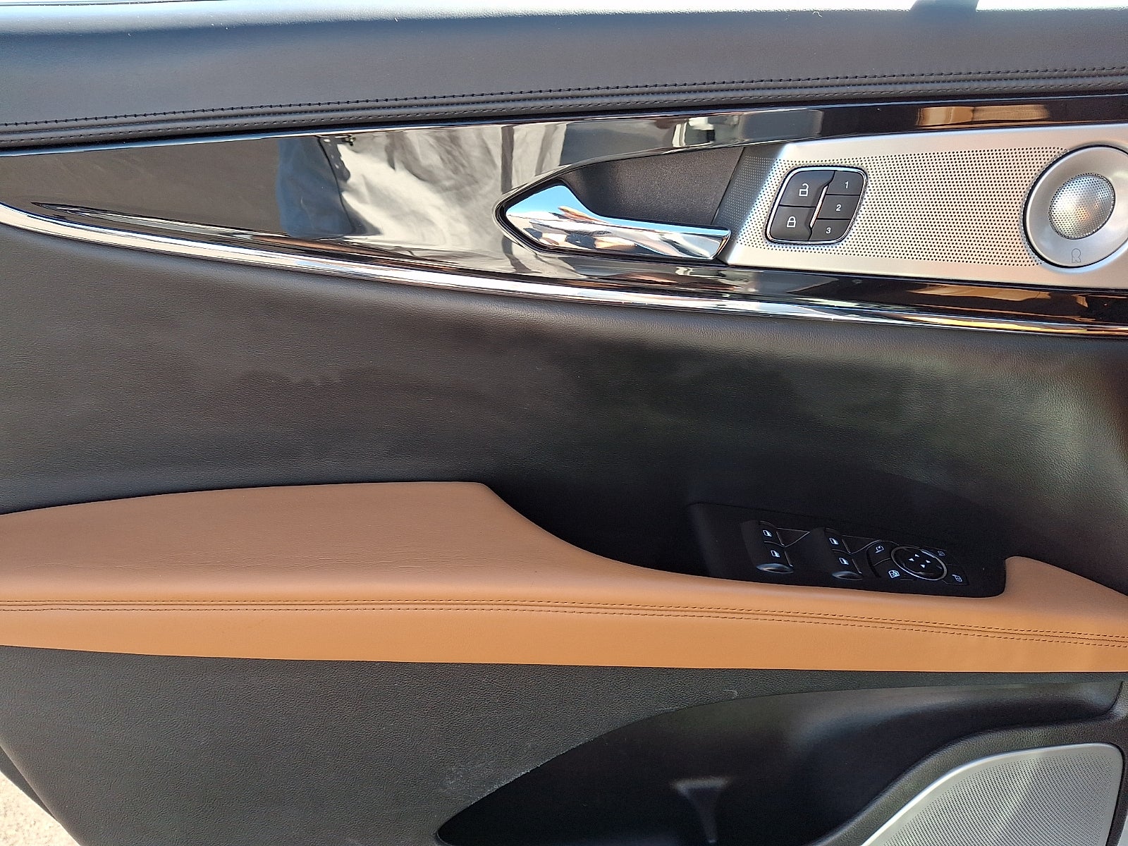 2023 Lincoln Nautilus Black Label