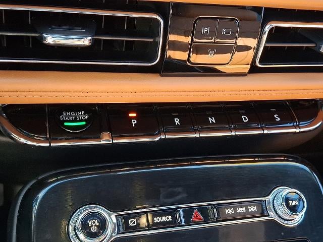 2023 Lincoln Nautilus Black Label