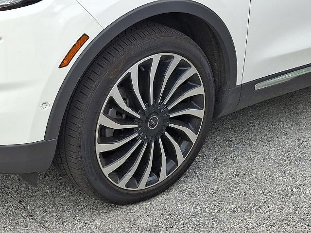 2023 Lincoln Nautilus Black Label