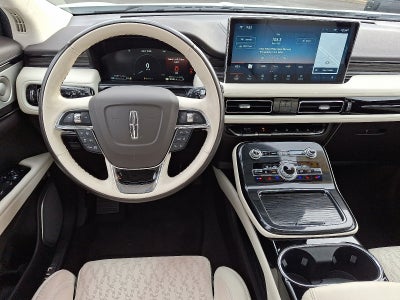 2023 Lincoln Nautilus Black Label