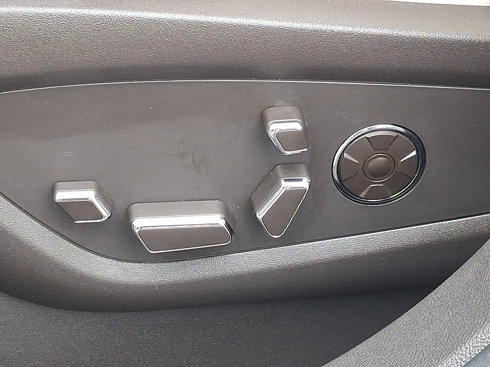 2023 Lincoln Nautilus Black Label