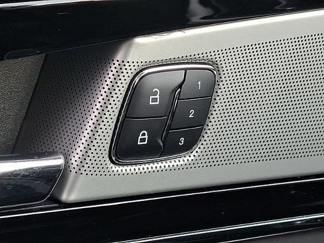 2023 Lincoln Nautilus Black Label