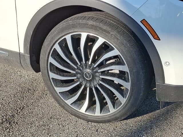 2023 Lincoln Nautilus Black Label