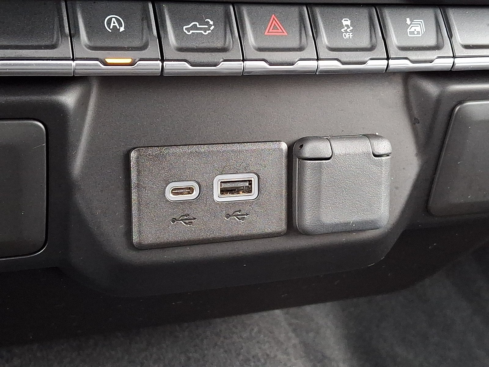 2020 Chevrolet Silverado 1500 2WD Crew Cab Short Bed LT