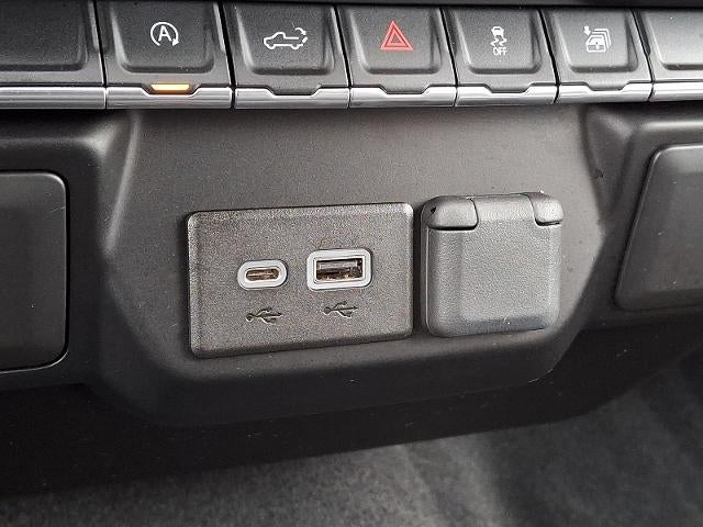 2020 Chevrolet Silverado 1500 2WD Crew Cab Short Bed LT