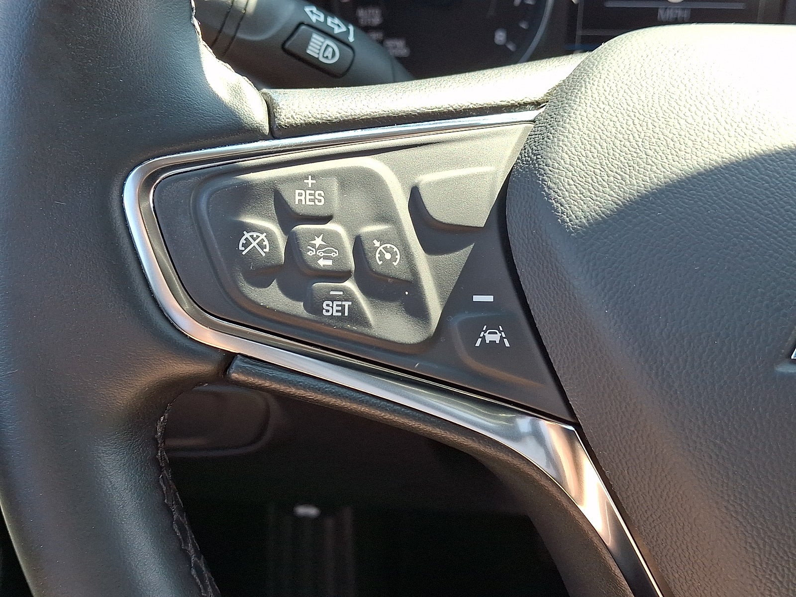 2023 Chevrolet Equinox FWD LT