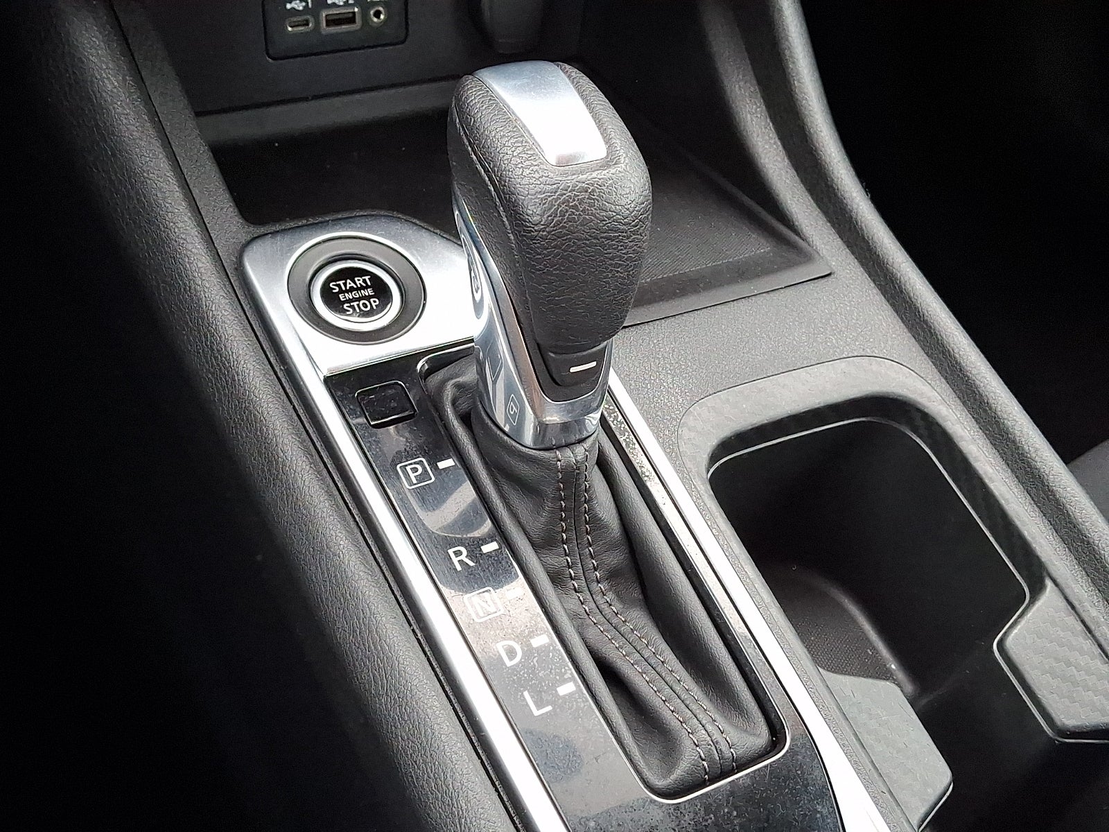 2020 Nissan Sentra SV Xtronic CVT