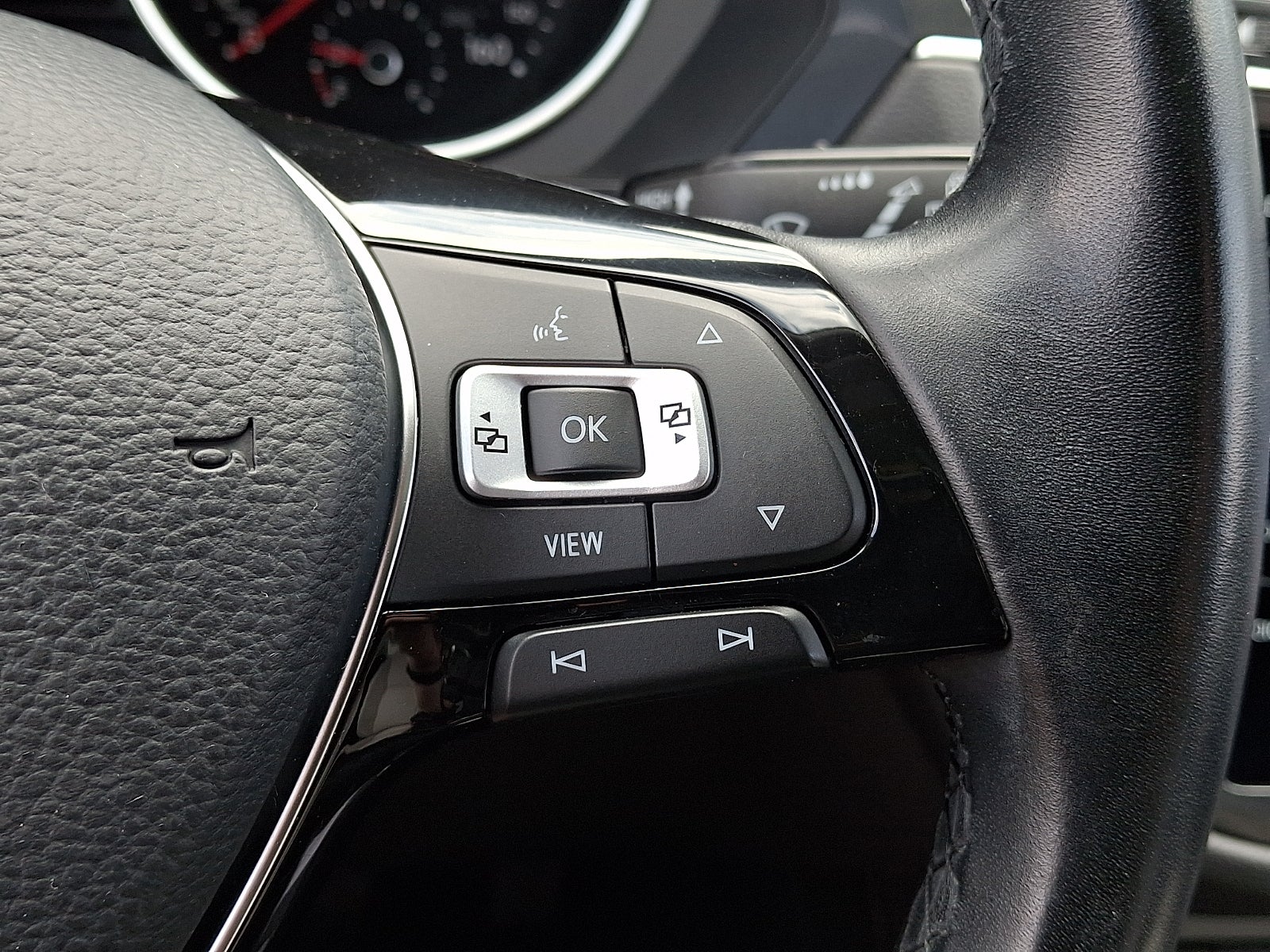 2019 Volkswagen Tiguan 2.0T SE