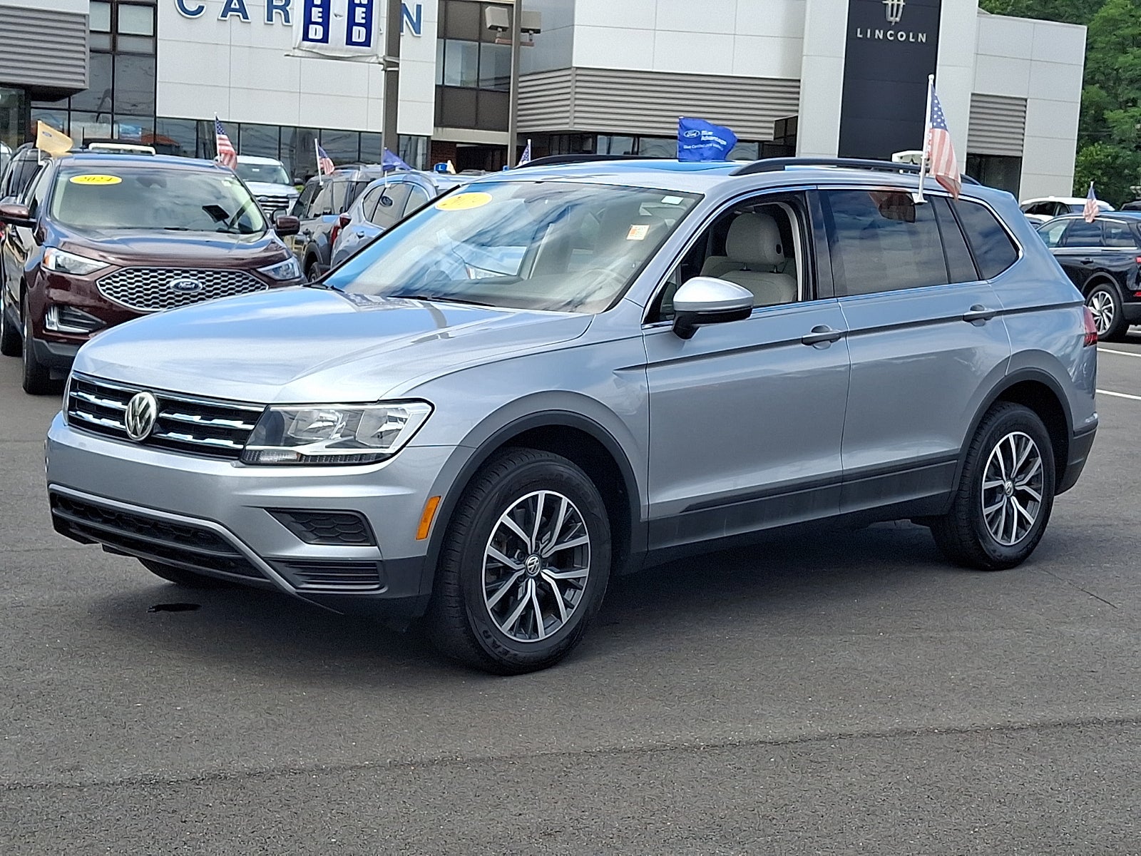 2019 Volkswagen Tiguan 2.0T SE