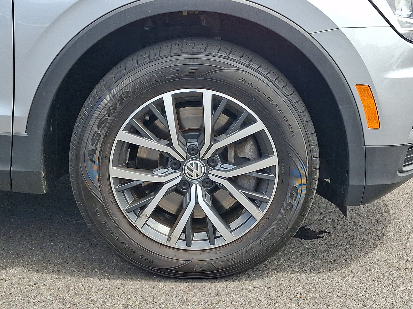 2019 Volkswagen Tiguan 2.0T SE