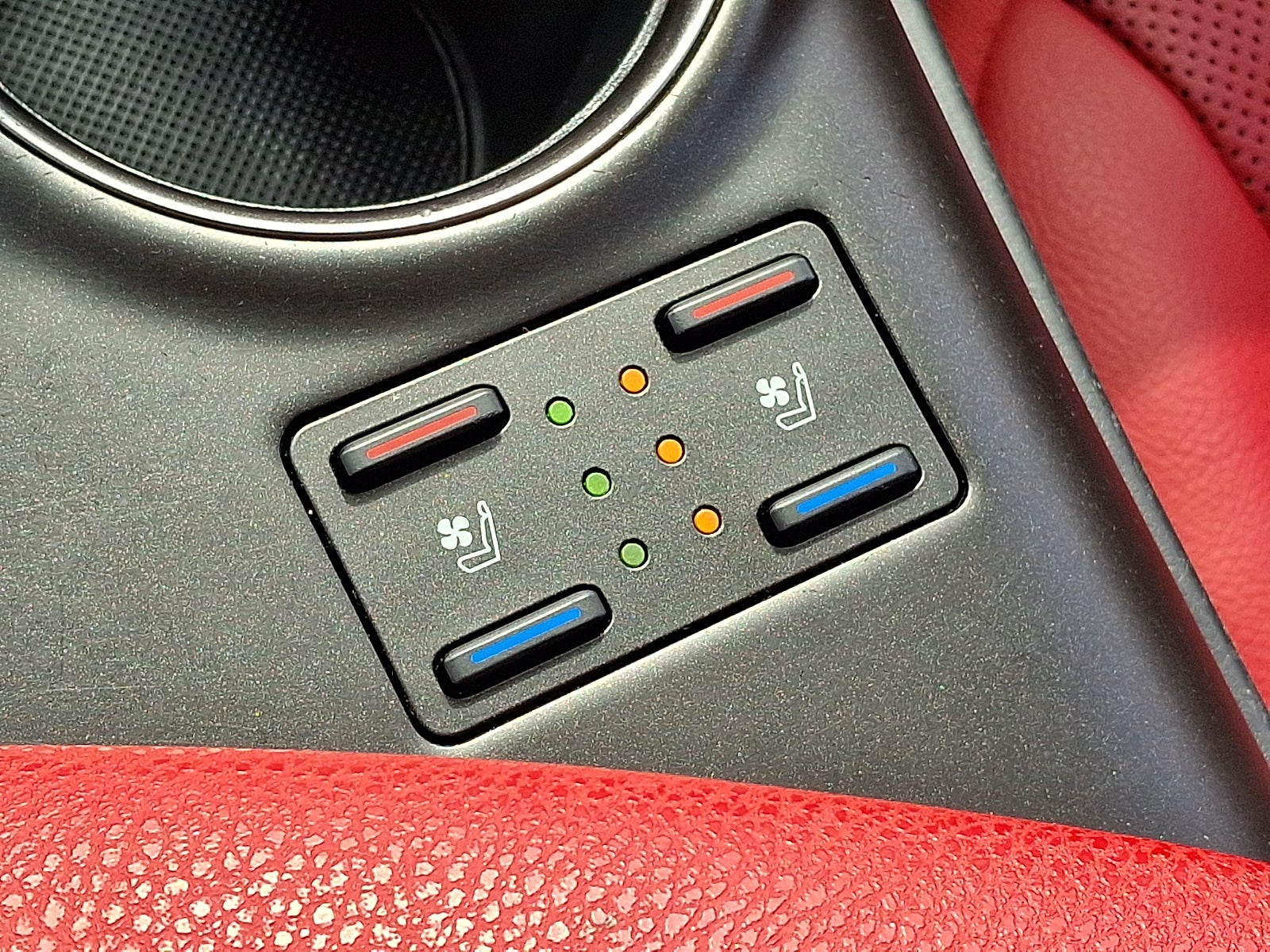 2021 Toyota Camry XSE AWD