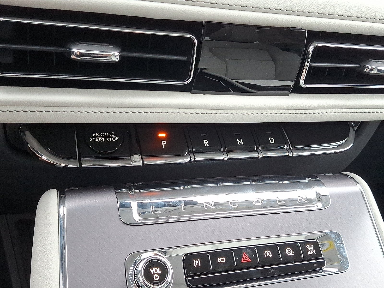 2025 Lincoln Aviator Premiere