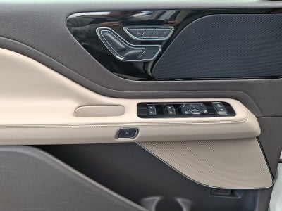 2022 Lincoln Aviator Standard