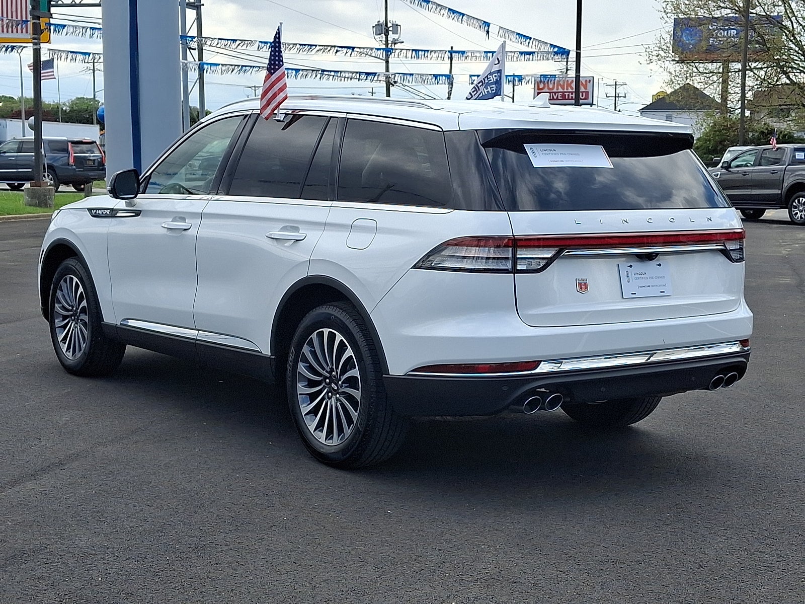 2022 Lincoln Aviator Standard
