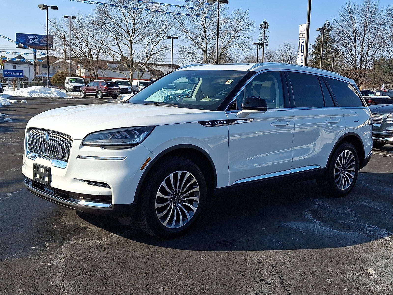 2022 Lincoln Aviator Standard