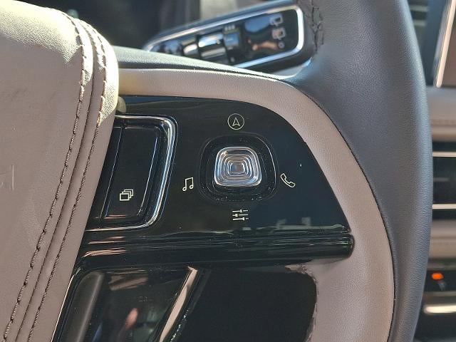 2023 Lincoln Aviator Standard