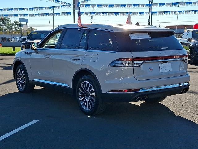 2023 Lincoln Aviator Standard