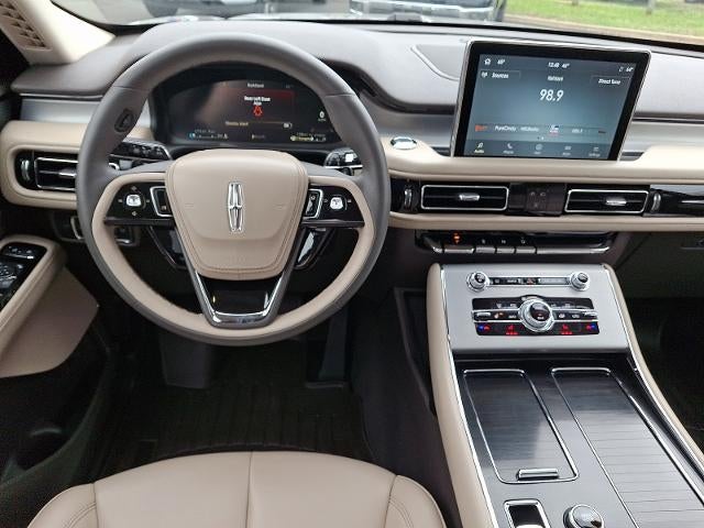 2022 Lincoln Aviator Standard