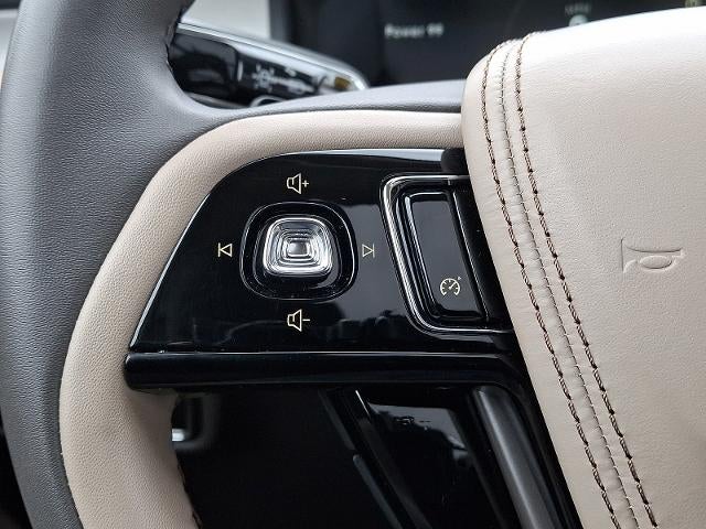 2022 Lincoln Aviator Standard