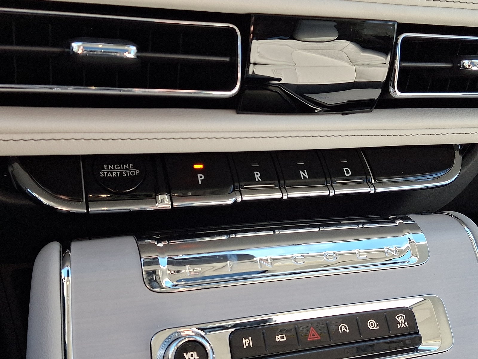 2027 Lincoln Aviator Reserve