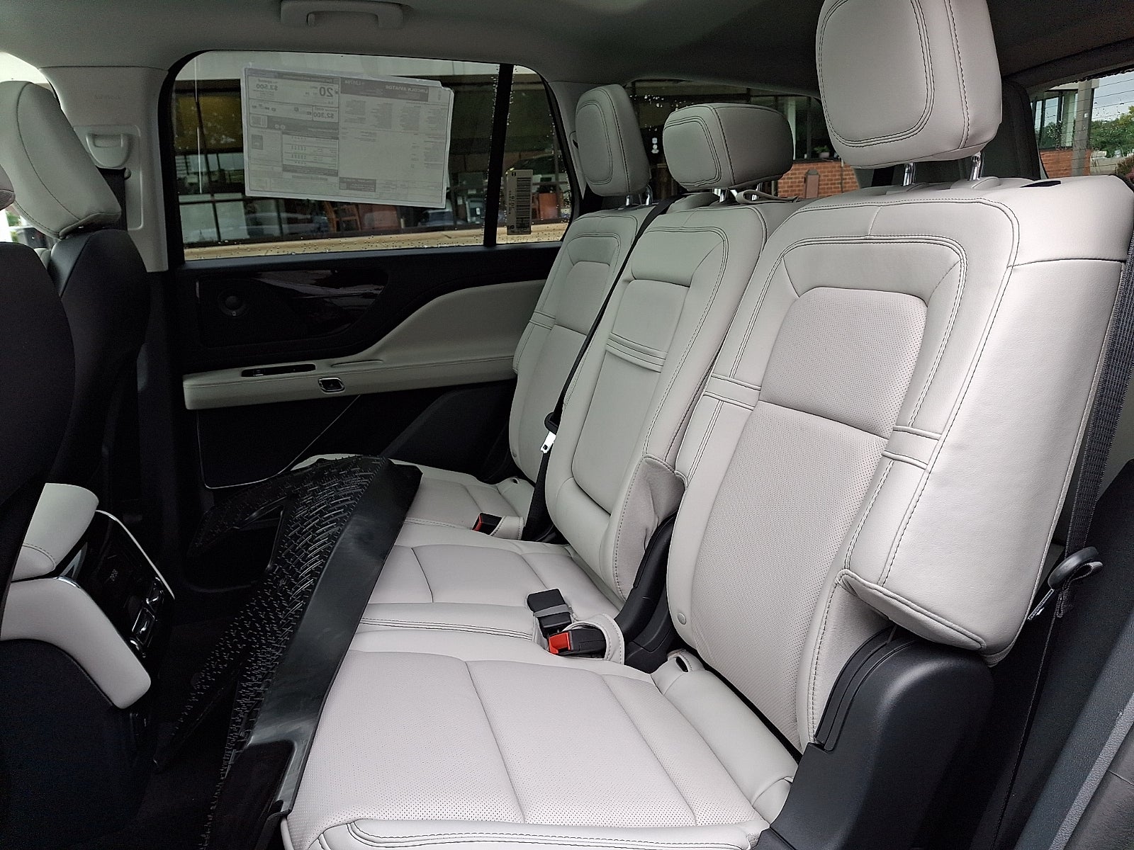 2027 Lincoln Aviator Reserve