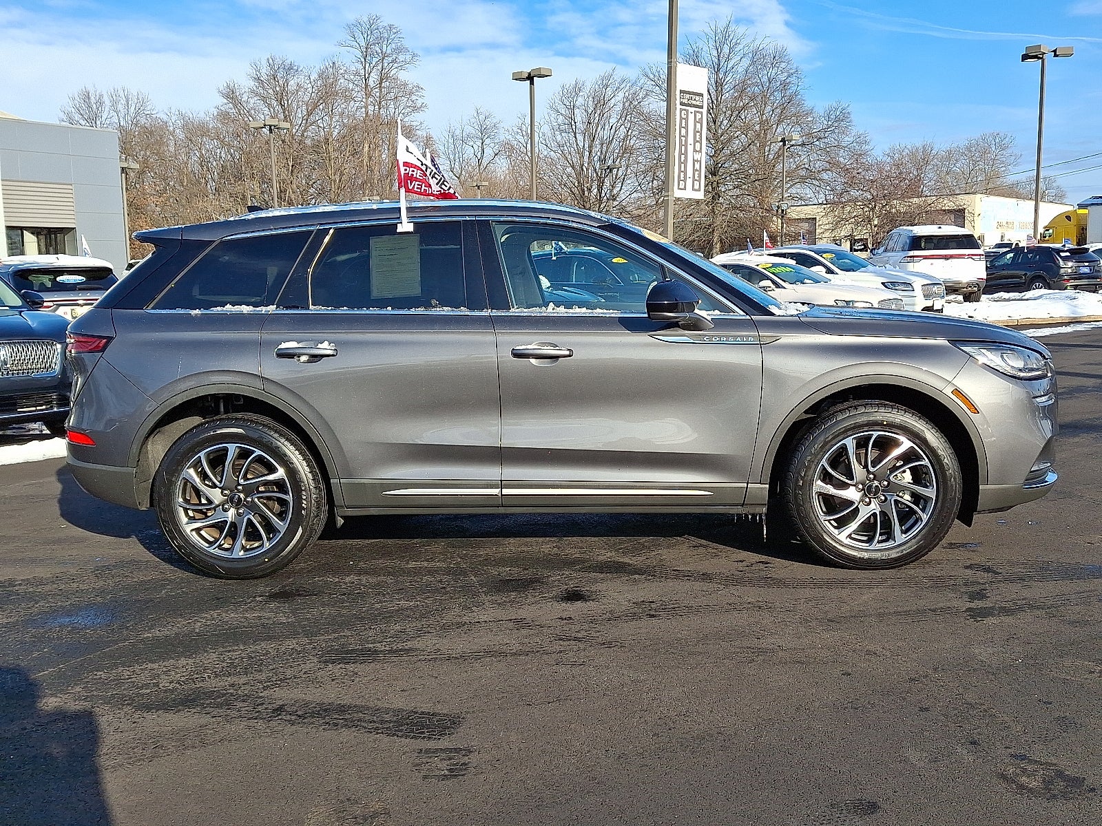 2022 Lincoln Corsair Standard