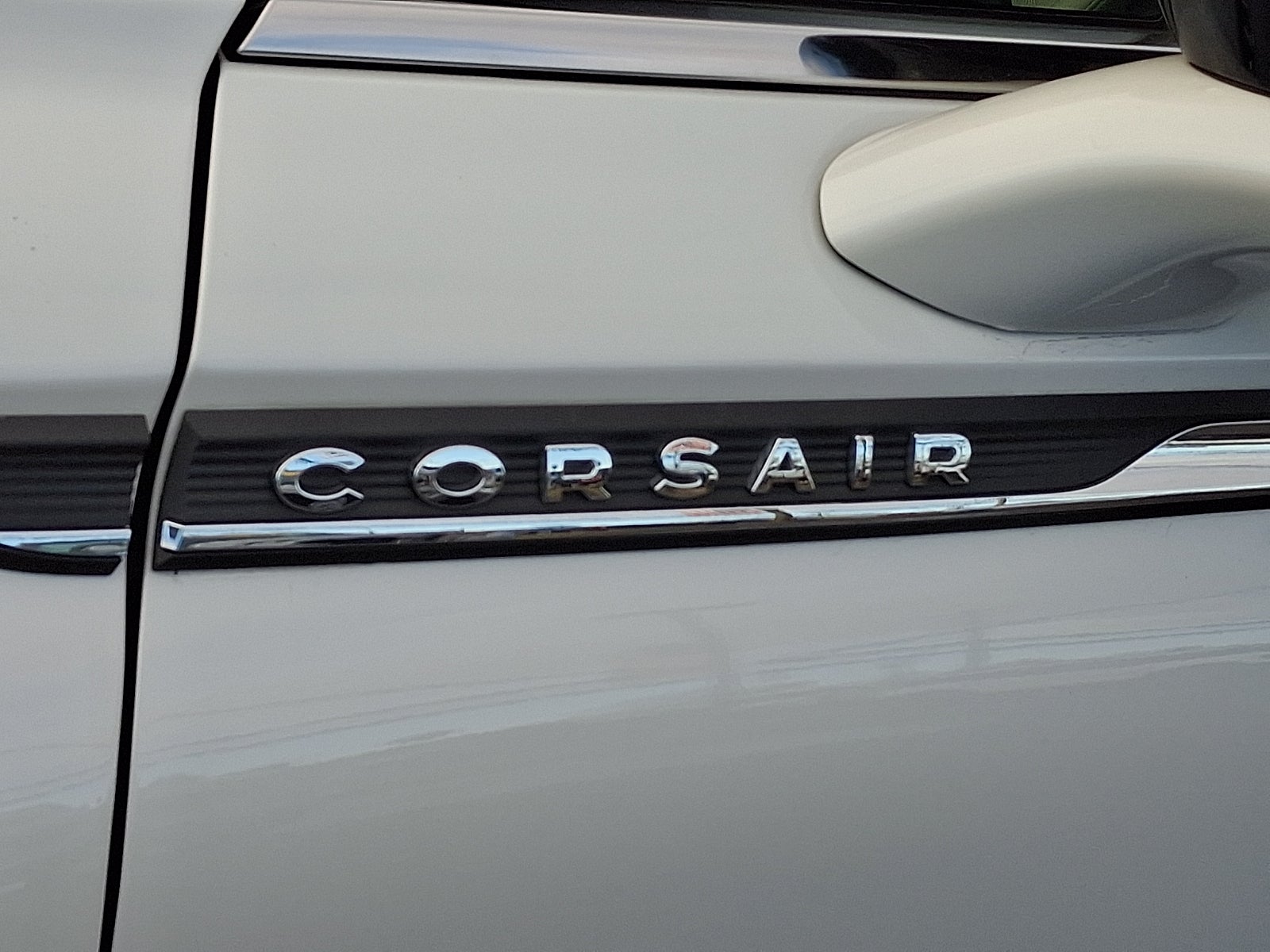 2022 Lincoln Corsair Standard