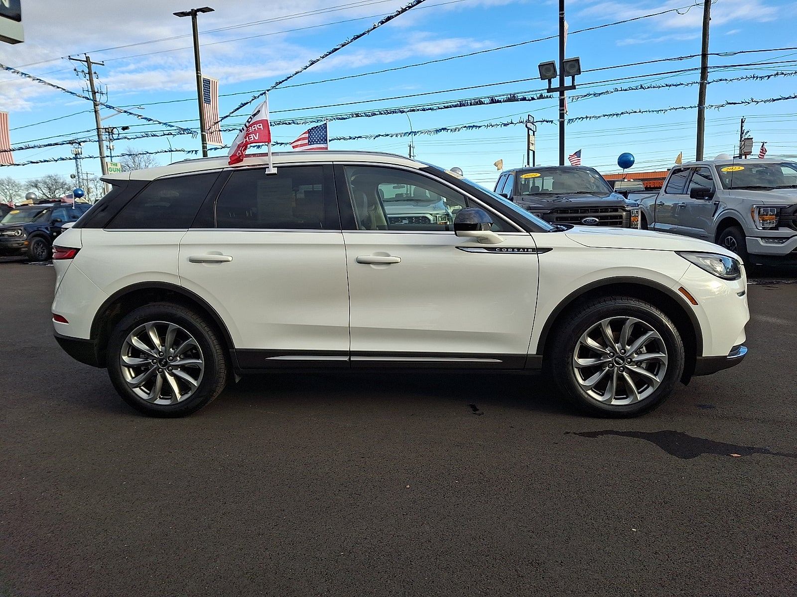 2022 Lincoln Corsair Standard