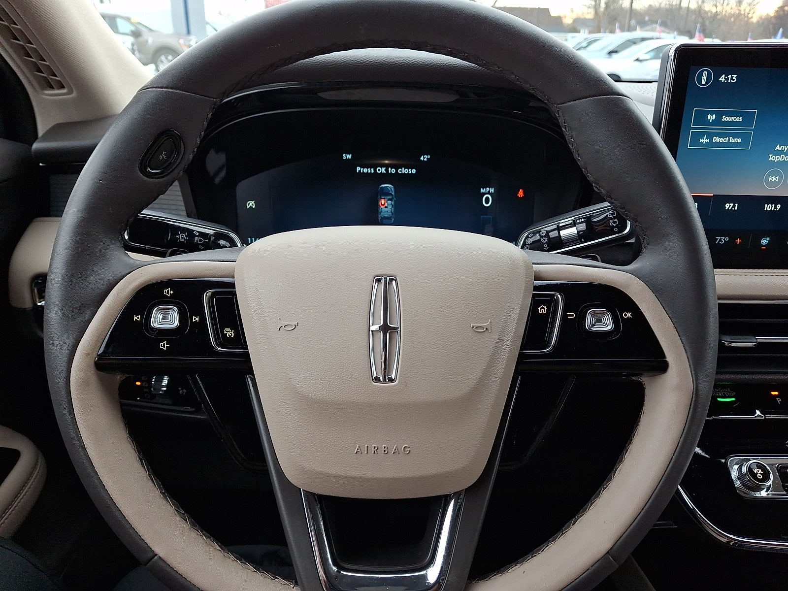 2024 Lincoln Corsair Premiere