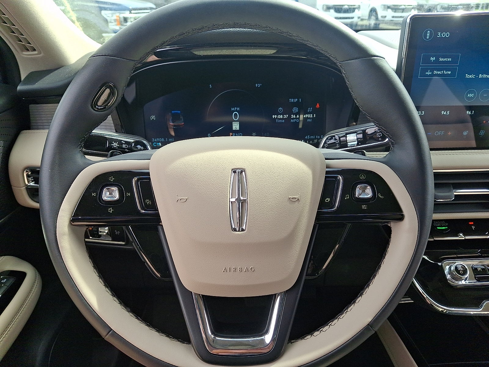 2025 Lincoln Corsair Premiere