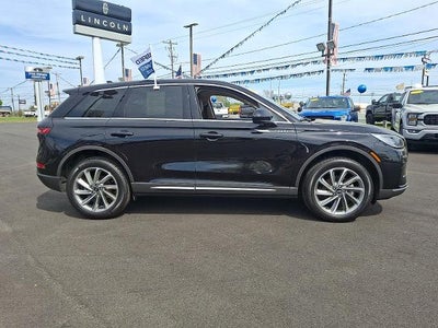 2025 Lincoln Corsair Premiere