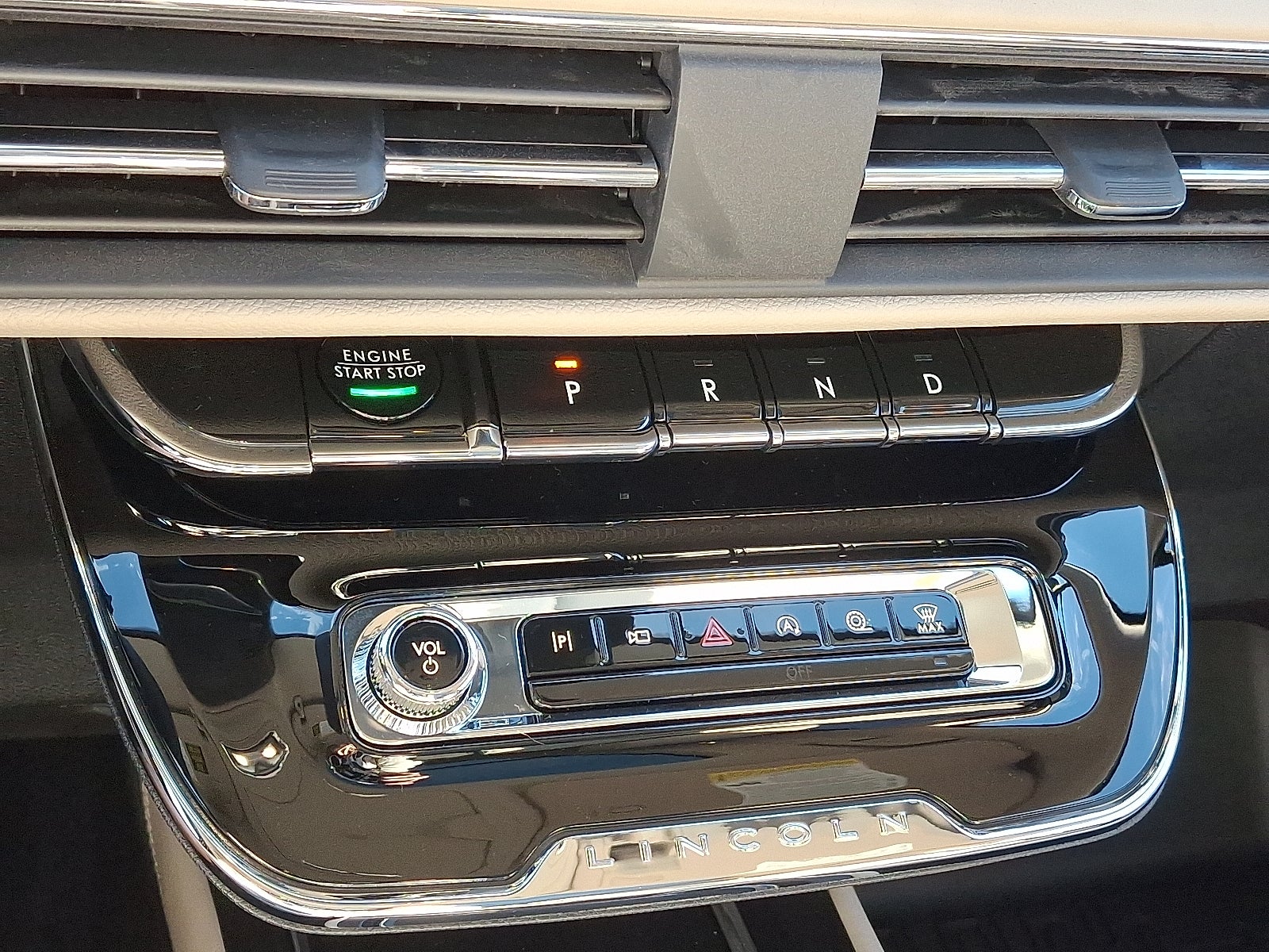 2026 Lincoln Corsair Premiere