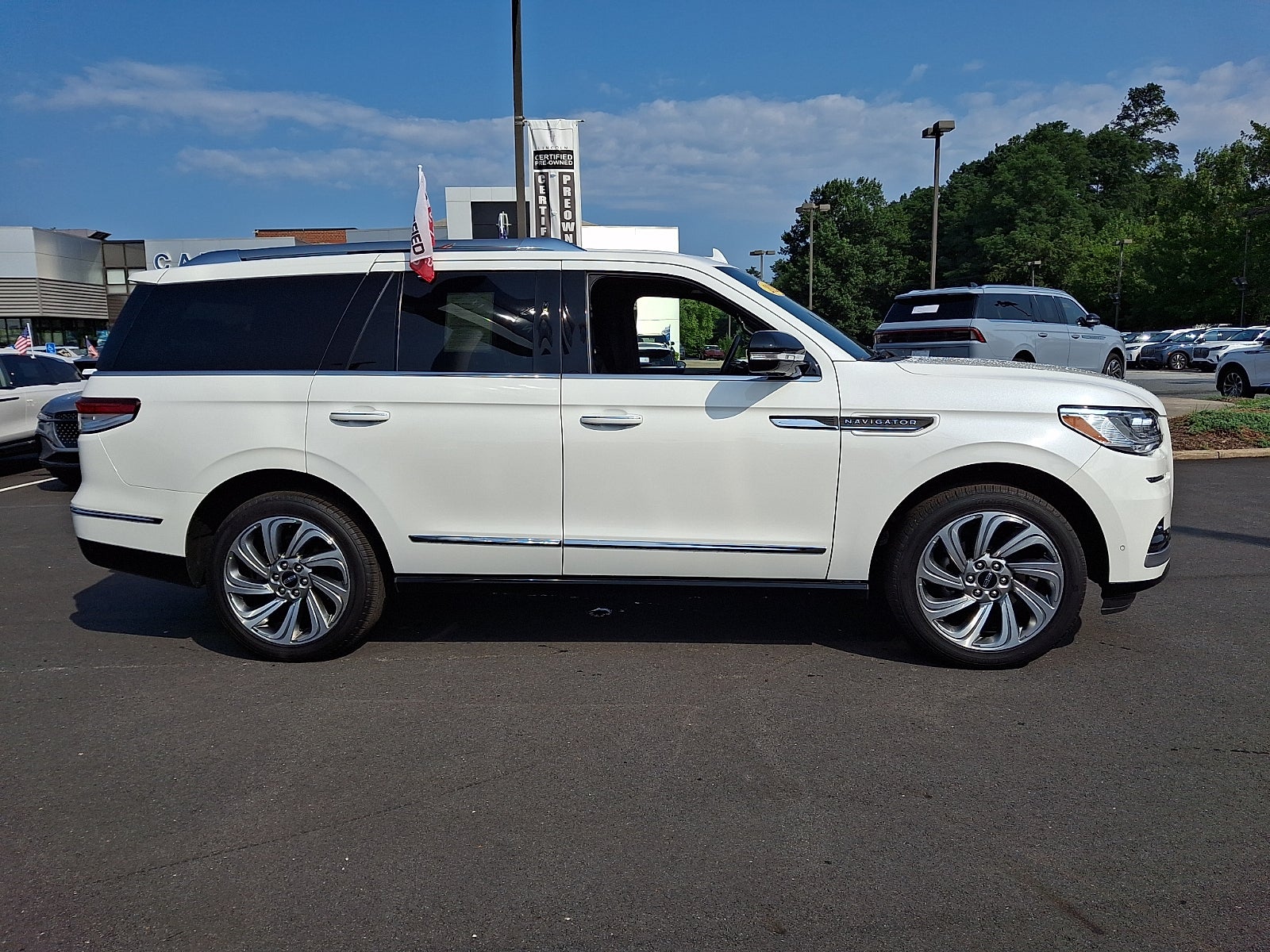 2023 Lincoln Navigator Reserve