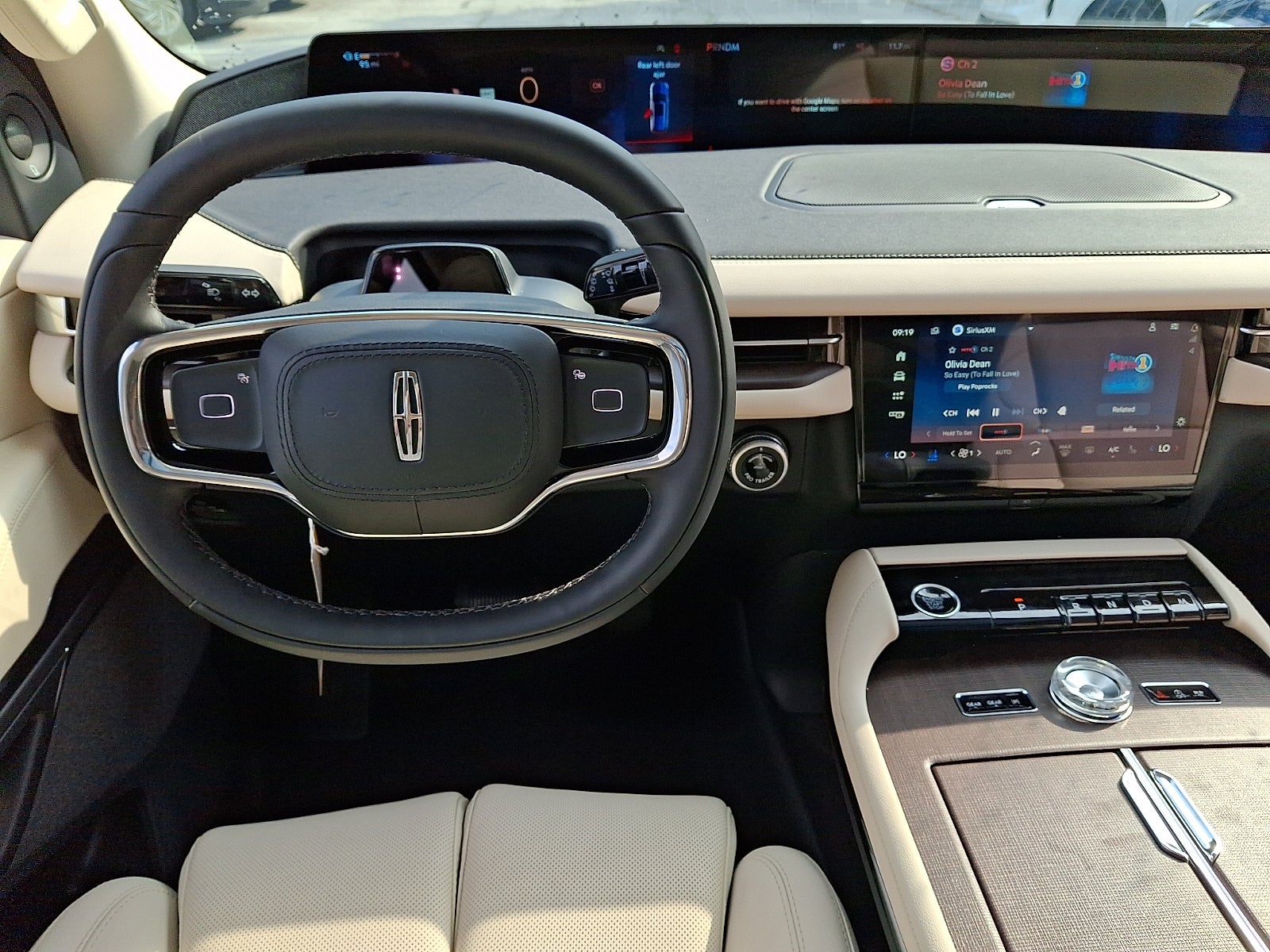 2027 Lincoln Navigator Reserve