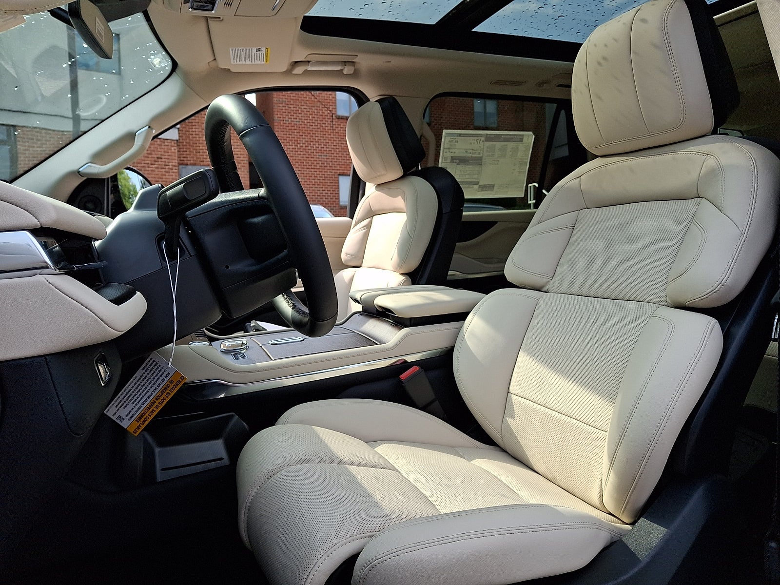 2027 Lincoln Navigator Reserve