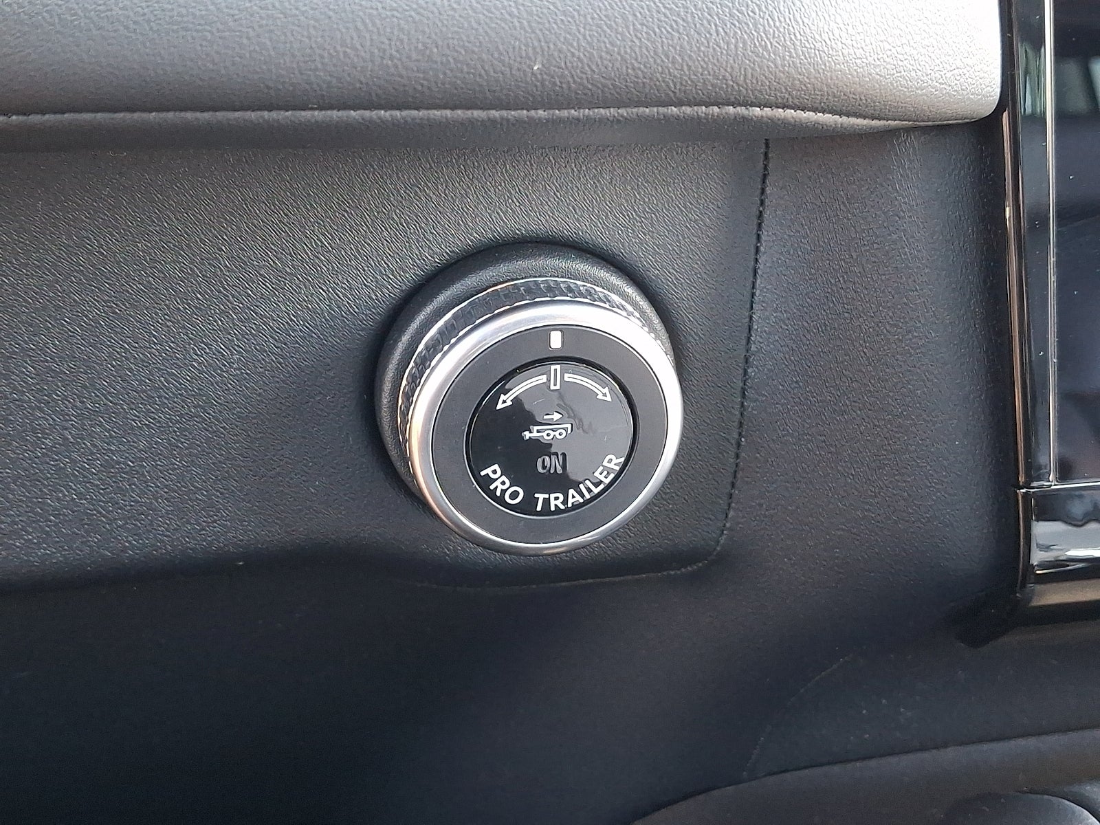 2025 Lincoln Navigator Reserve L